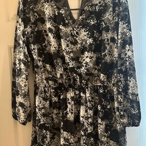 Gray & Black floral dress/top